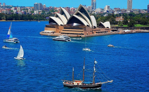 Vietnam Airlines khuyến mại vé đi Sydney/Melbourne dành cho du học sinh chỉ từ 270 USD